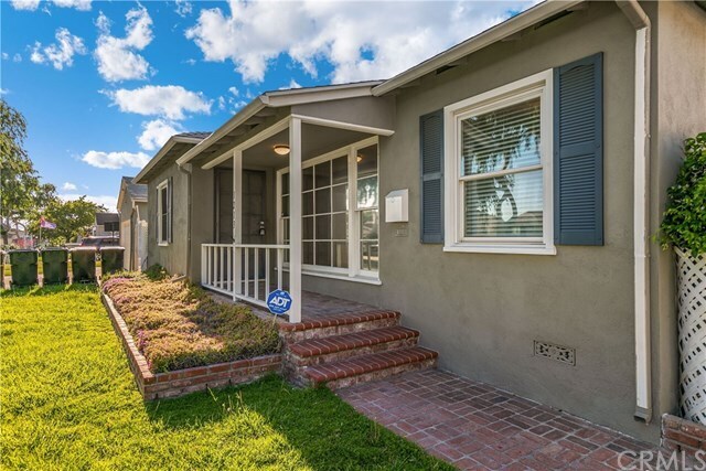 Foto del edificio - 1213 W Oak Ave