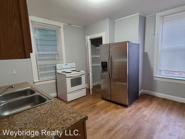Building Photo - 4 br, 1 bath House - 1730 Lincoln Ave