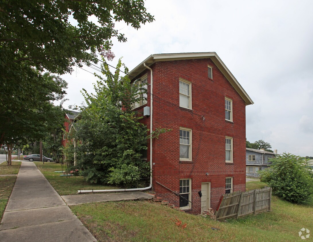 Building Photo - 128-130 E 2nd Ave