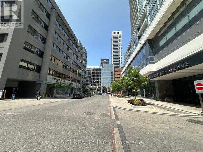 Building Photo - 2603-89-3189 Dunfield Ave