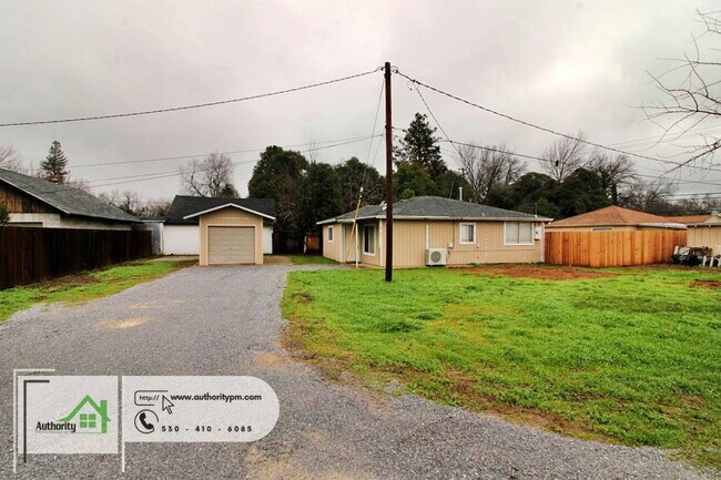 Foto del edificio - 3120 Pioneer Ln