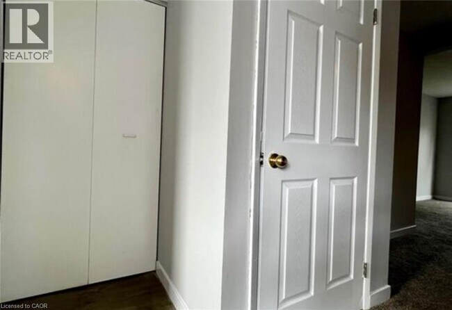 Photo du bâtiment - 490 THIRD Street Unit# 29