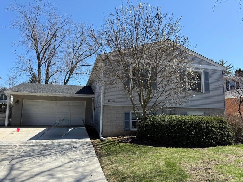 Foto principal - 939 Wayne Ave