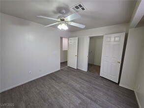 Building Photo - 8453 Vast Horizon Ave