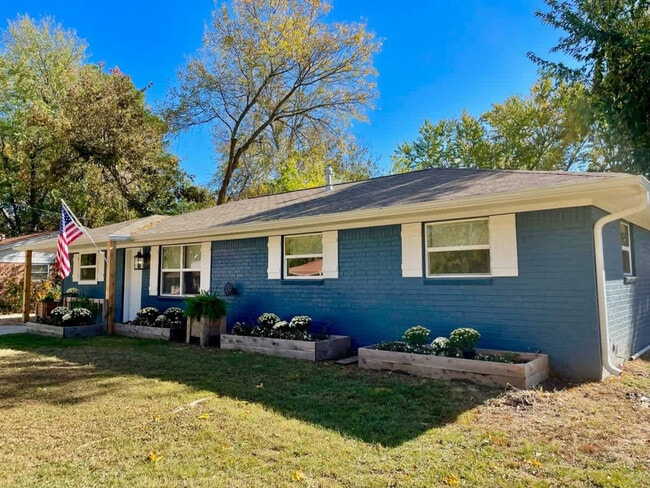 Foto del edificio - 104 SE 12th St