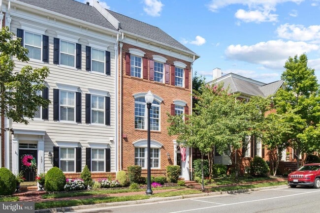 Foto del edificio - 155 Cameron Station Blvd