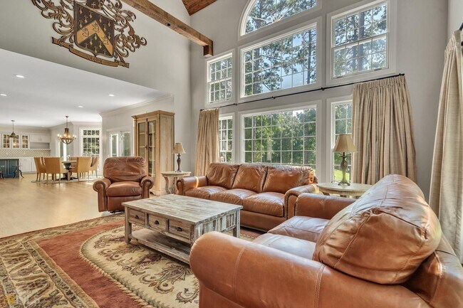 Foto del edificio - 1140 Maple Ridge Way