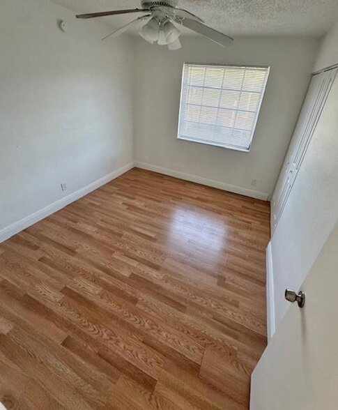 Foto del edificio - 1451 SW 46th Ave