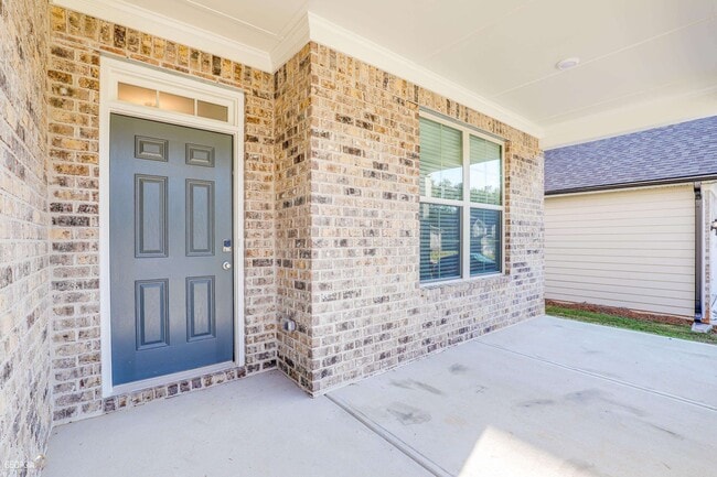Building Photo - 724 Lanarck Wy