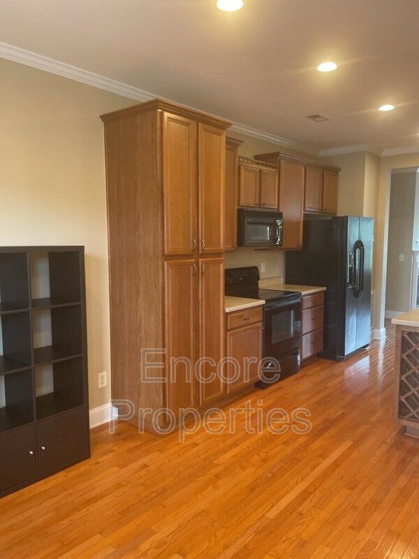 Foto del edificio - 3005 Imperial Oaks Dr