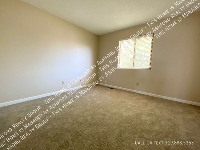 Photo - 1304 Soaring Eagle Dr House