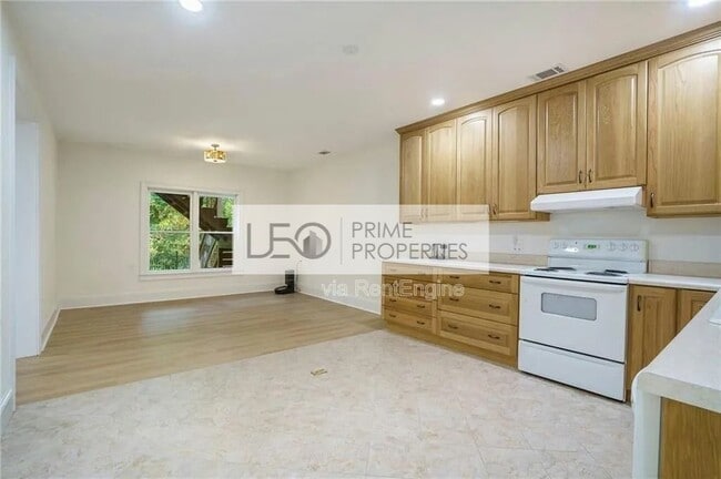 Foto del edificio - 2262 Meadowvale Dr NE