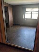 Building Photo - 123 Arsenal St