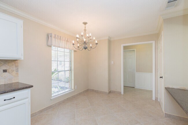 Foto del edificio - 4106 Kitchen Hill Ln