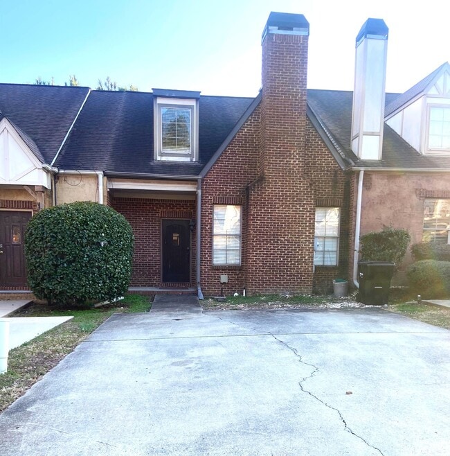 Building Photo - 2291 Ridgemont Dr