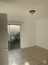 Building Photo - 575 13th Pl