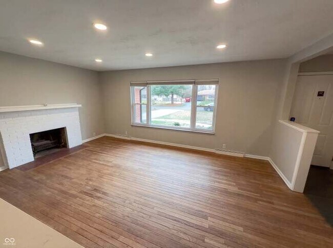 Foto del edificio - 10209 Broadway St