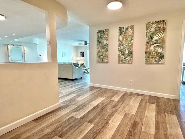 Building Photo - 851 Bayway Blvd