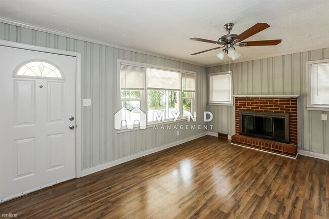 Building Photo - 3 br, 1.5 bath House - 315 Smith Rd