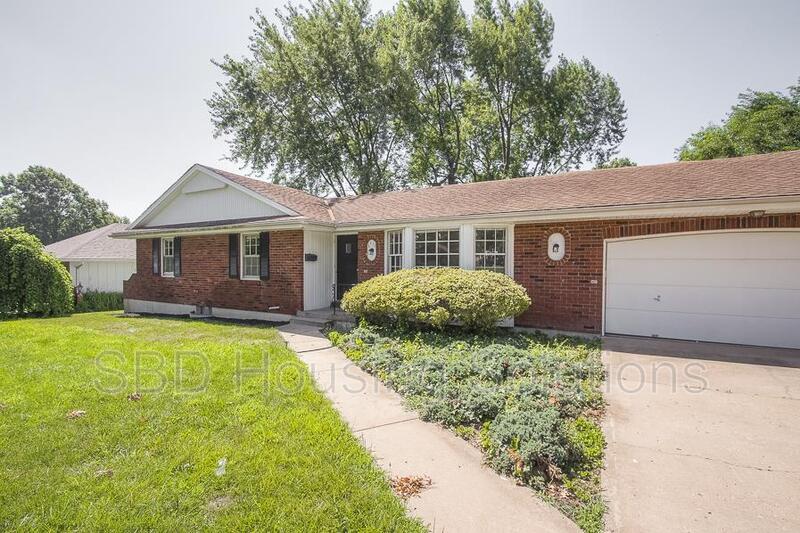 9717 E 76th Terrace, Raytown, MO 64138 House Rental in Raytown, MO