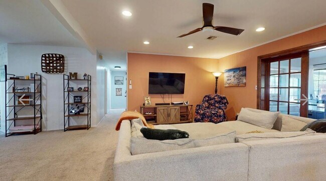 Foto del edificio - 1917 Green Meadows Cir