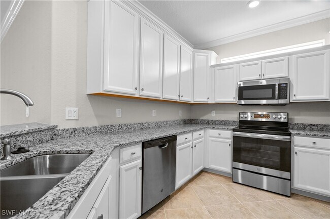 Building Photo - 10328 Prato Dr