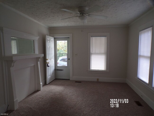 Building Photo - 2 br, 1 bath House - 116 W 12th St