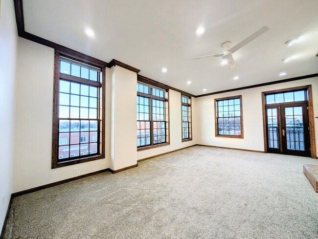 Foto del edificio - 700 Main St