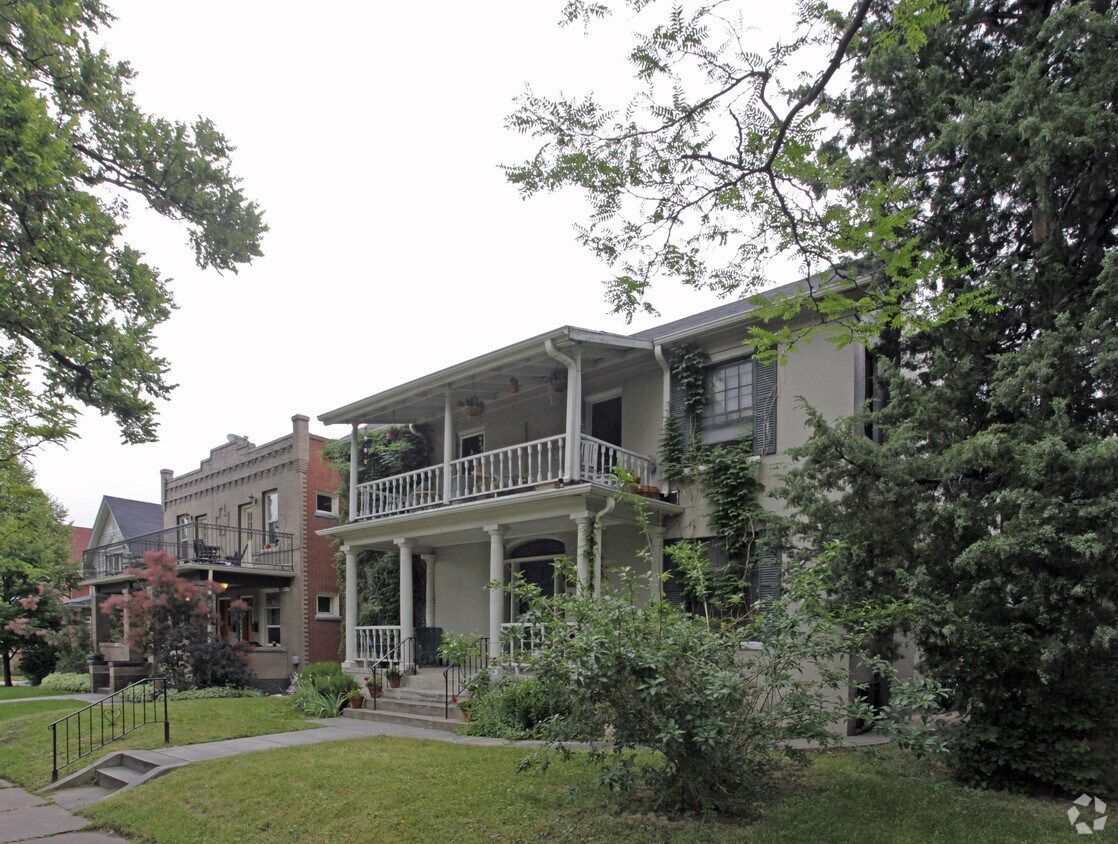 Building Photo - 1414 Milwaukee St