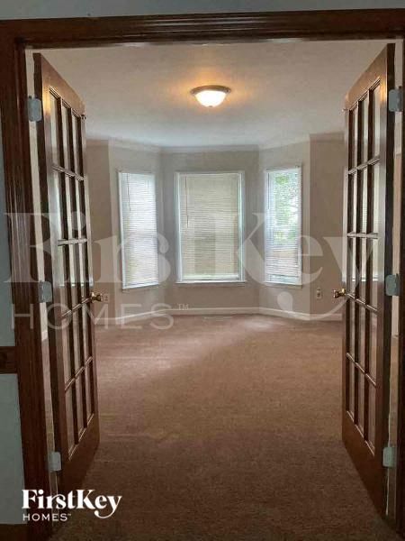 Foto del edificio - 2041 Pembrooke Forest Dr