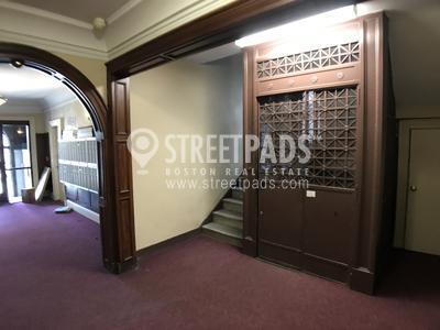 Foto del edificio - bedroom in Boston MA 02215