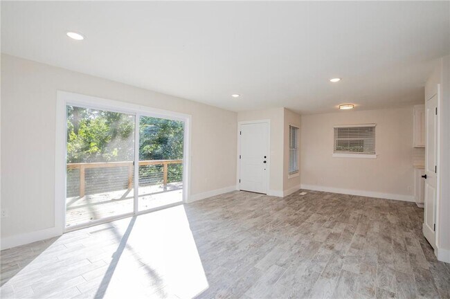 Foto del edificio - 82 Bosworth Cir
