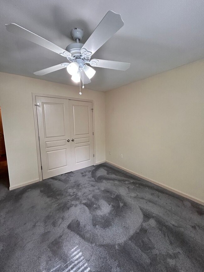 Foto del edificio - 3831 Cherokee Woods Way