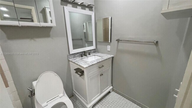 Building Photo - 1680 NW 93rd Ave