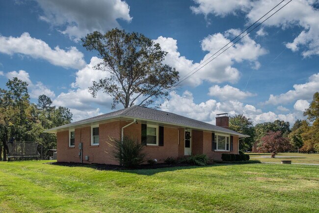 Building Photo - 20446 Constitution Hwy