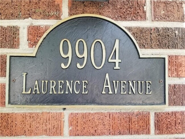 Foto del edificio - Laurence Ave