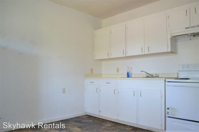 Building Photo - 534 Lee St