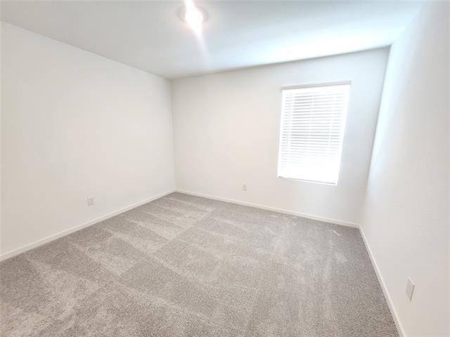 Building Photo - 2213 Neyland Dr