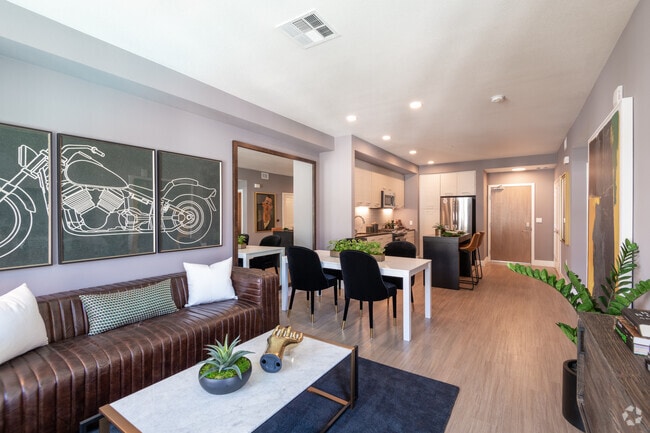 Interior Photo - Savoy