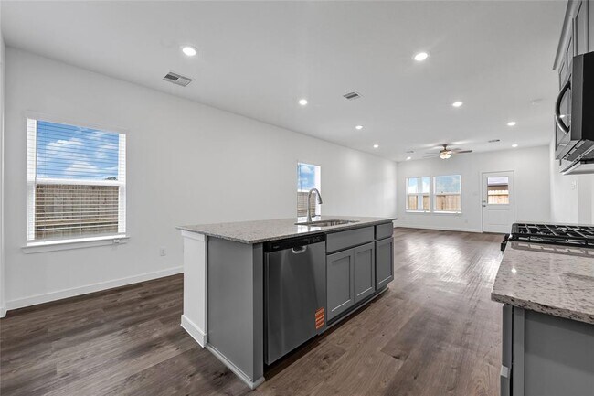 Building Photo - 3938 Windy Whisper Dr
