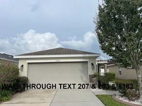 Building Photo - 10728 Southern Forest Dr