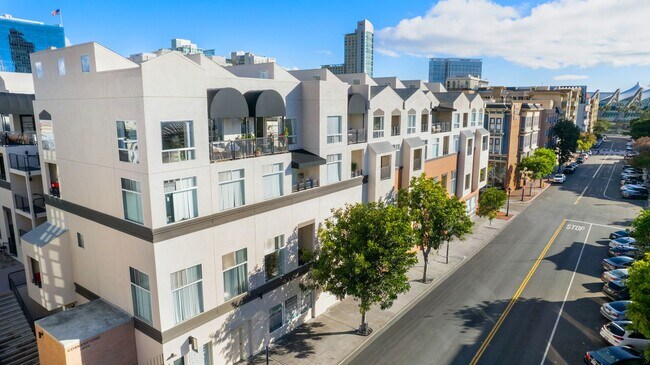 Foto del edificio - Cornerstone Lofts