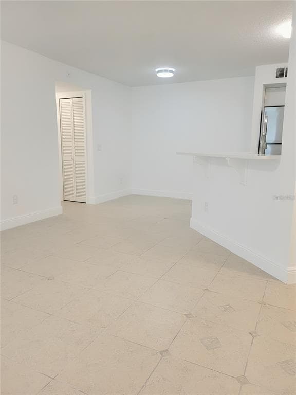 Foto del edificio - 4528 Commander Dr