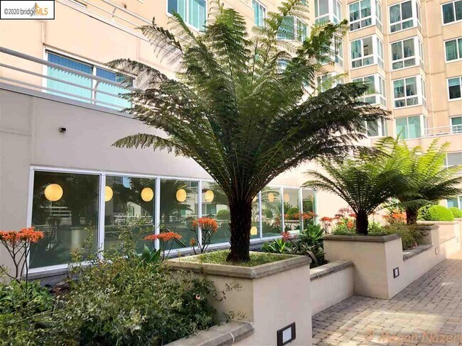 Foto del edificio - 220 Lombard St