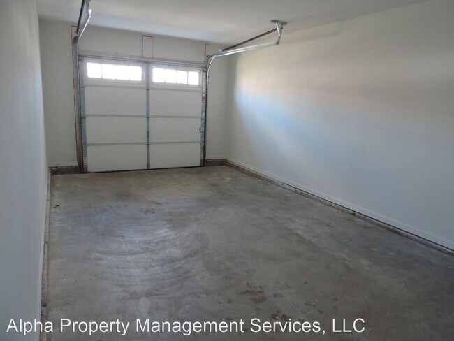 Building Photo - 3 br, 2 bath House - 312 Grover