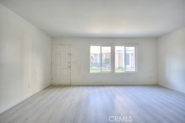 Building Photo - 154 S Linda Way