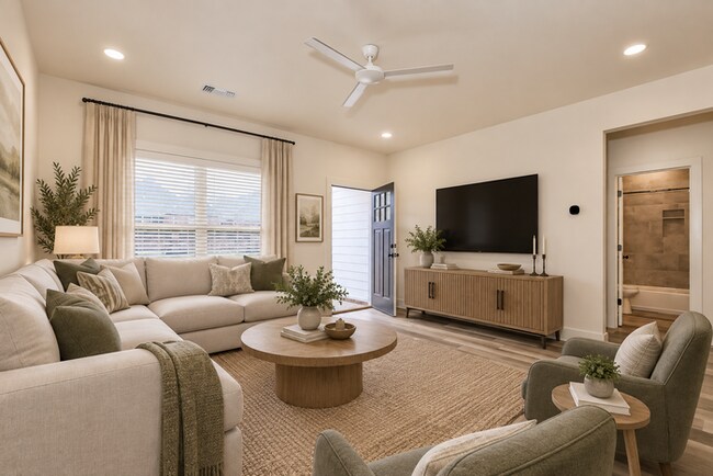 Foto del edificio - Inviting Lamarche Home with Contemporary Finishes