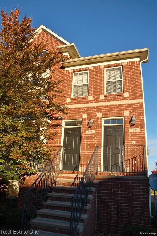 1383 Ashford Ct, Troy, MI 48084 Condo for Rent in Troy, MI