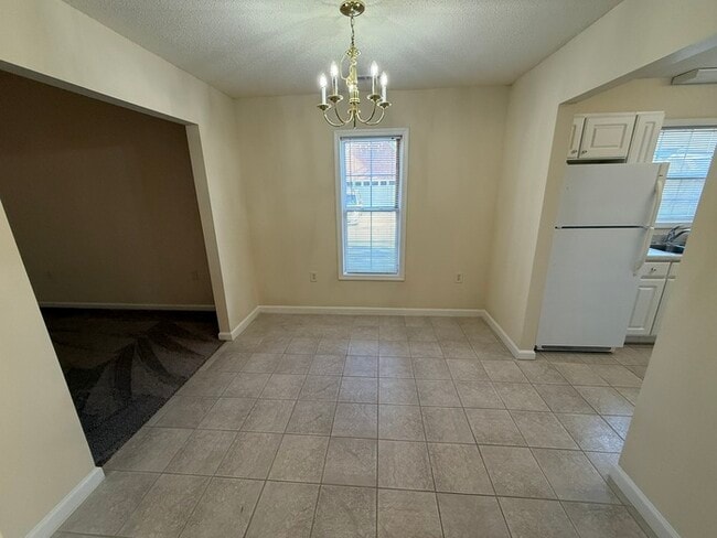 Photo - Beautiful 2 Bed 2 Bath Villa with 1 Car Ga... Apartment