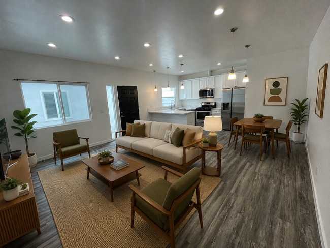 Building Photo - BETA APTS